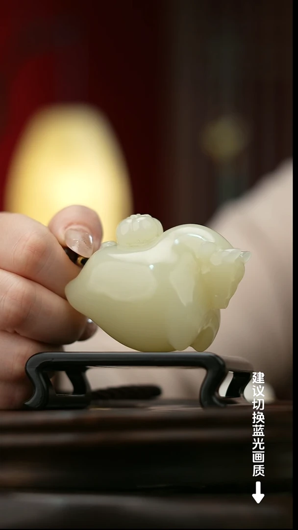 玉【扭转乾坤】天然玉石手把件