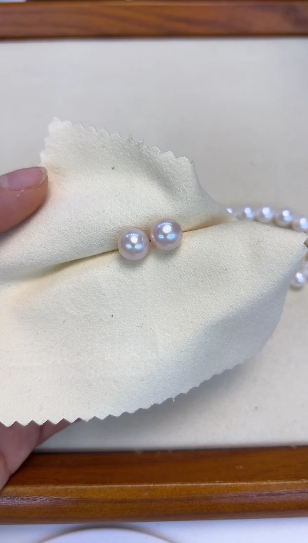 银S925镶嵌耳饰淡水珍珠8-8.5MM无核