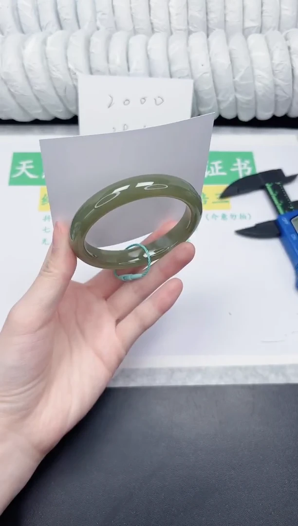 未镶嵌手镯和田玉63-54QS5