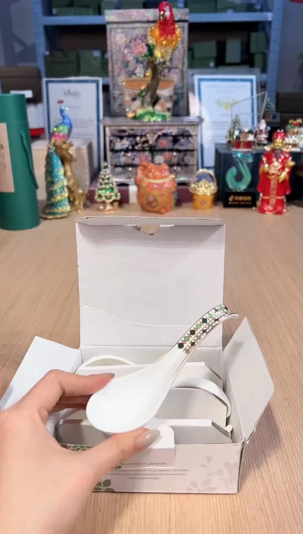 【闪购商品】杯103歌剧院勺子套四（新款）