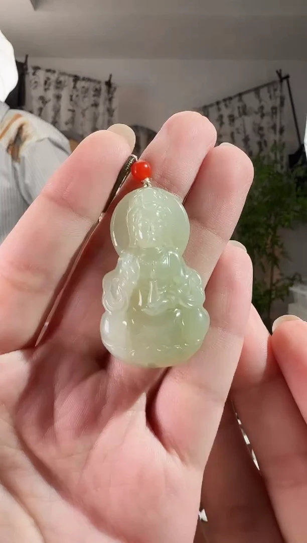 颈饰未镶嵌和田玉观音