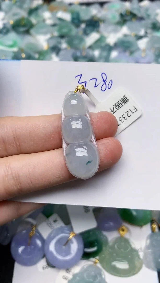 颈饰18K金镶嵌翡翠天然缅甸A货翡翠百元以上9元证书费自理