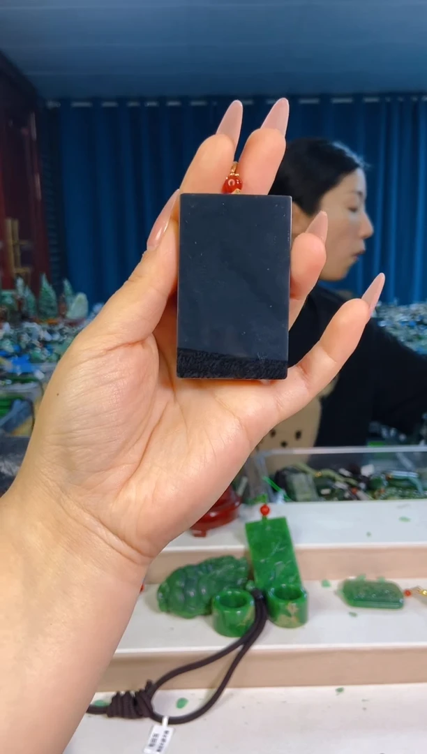 和田玉未镶嵌挂件1