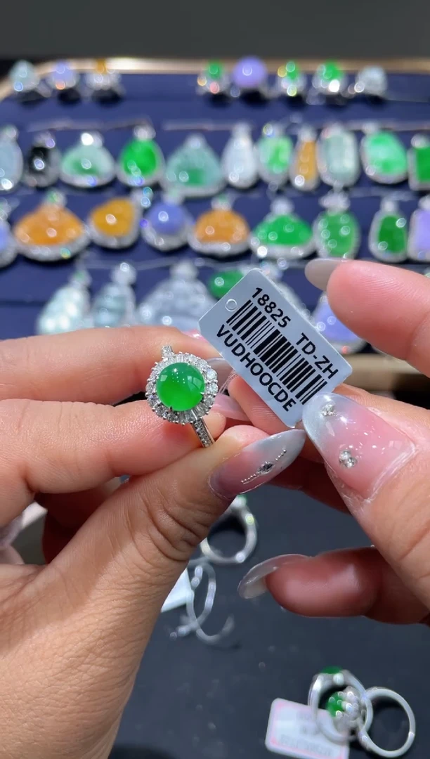 翡翠戒指18K金镶嵌ZHG00801-16