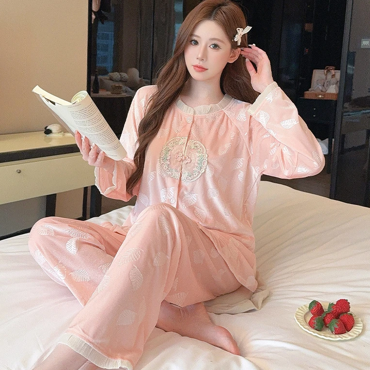 新中式睡衣女2025新款金丝绒压花秋冬季长袖开衫家居服套装可外穿