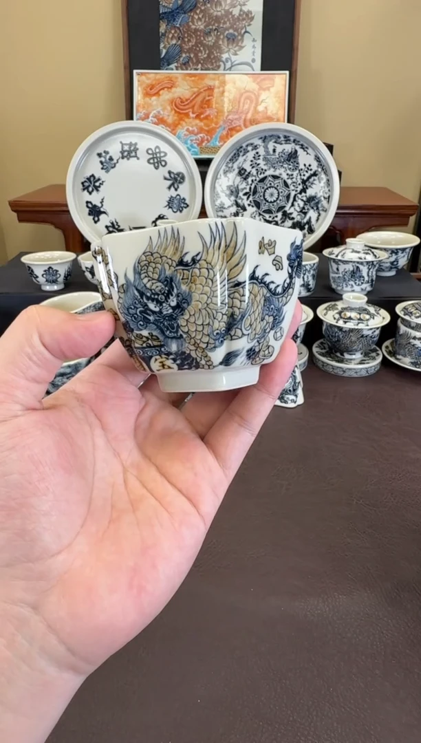 二号釉貔貅纹五方杯