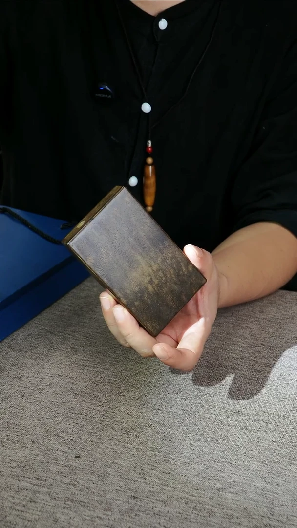 金丝楠1****4小叶桢楠名片盒
