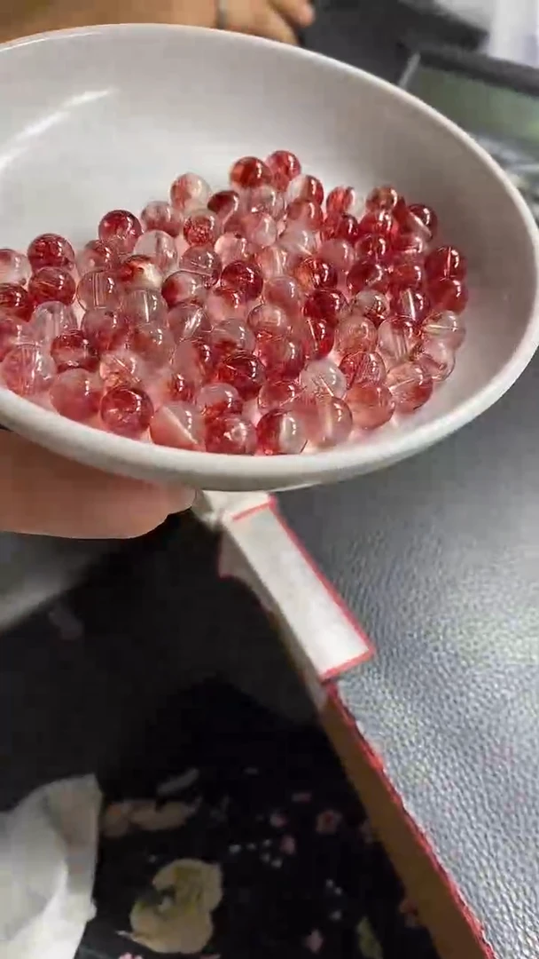 未镶嵌颈饰水晶B988 精 红幽灵8mm10个9.9元