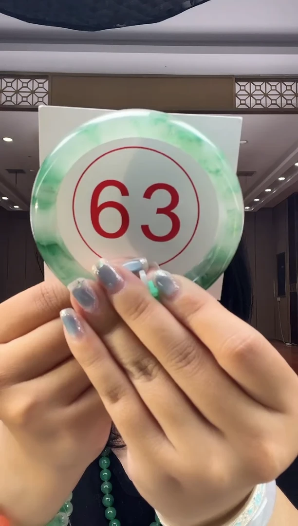 未镶嵌手镯石英质玉63