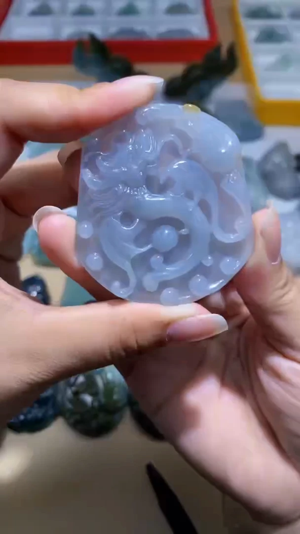 未镶嵌定制翡翠挂件