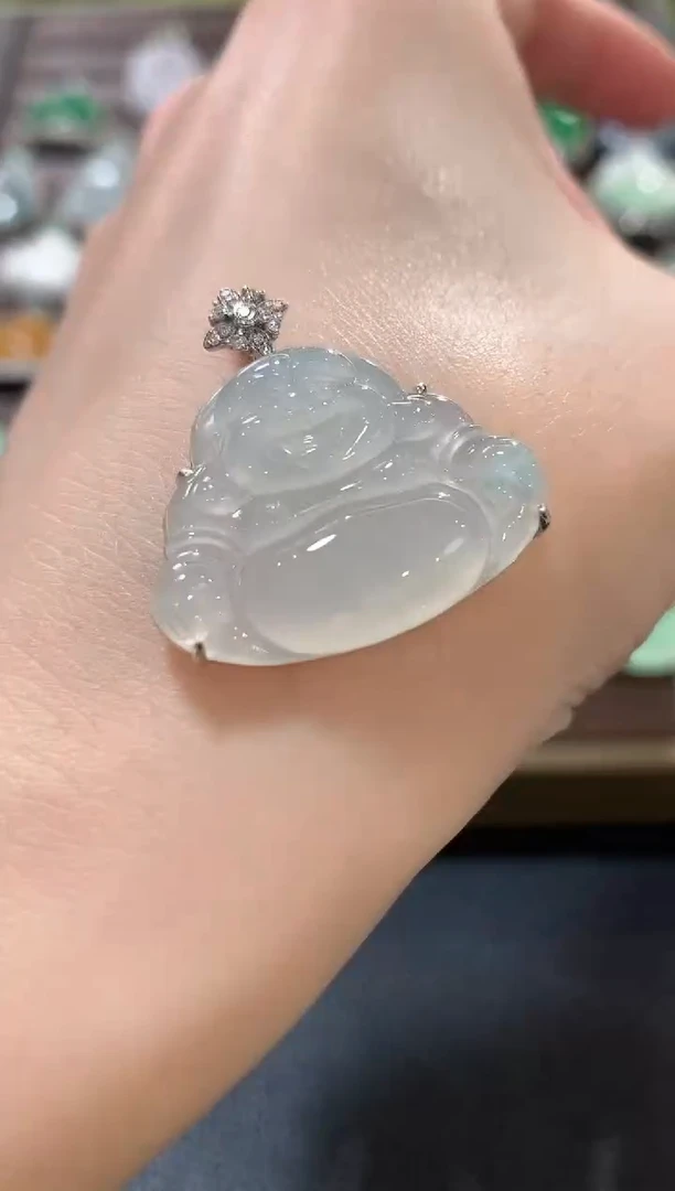 吊坠(不含链)18K金镶嵌翡翠a19