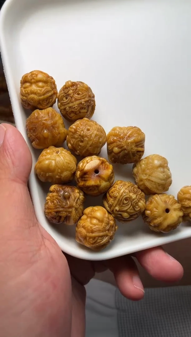 鹿骨其他P1099-鹿角雕刻扎吉拉姆
