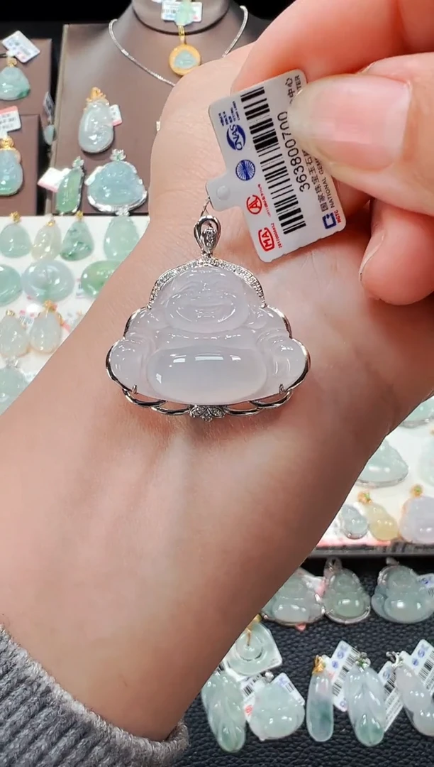 【闪购商品】翡翠吊坠(不含链)18K金镶嵌佛公吊坠700