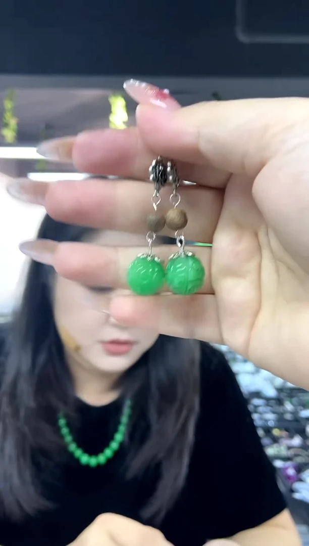 银S925镶嵌翡翠耳饰多样性发其一颜色微差