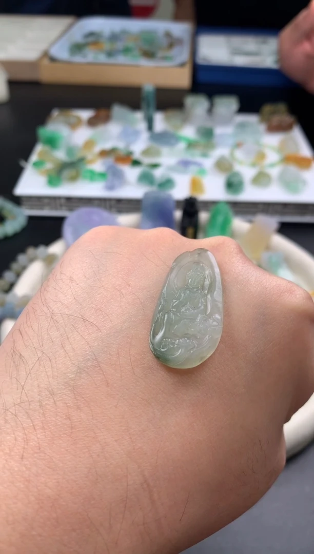 【闪购商品】定制翡翠未镶嵌翡翠