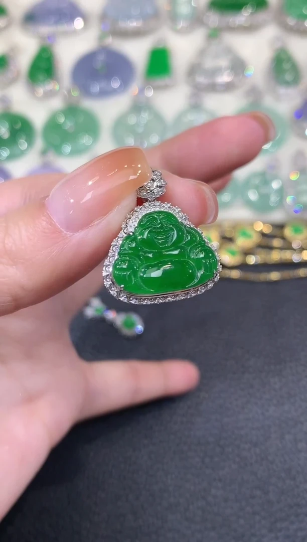 吊坠(不含链)18K金镶嵌翡翠A55