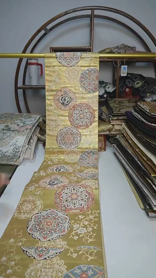 织绣72西阵织六通宝相花