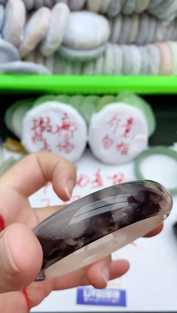 未镶嵌手镯石英质玉瑕疵23+58.8
