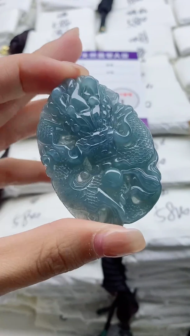 颈饰未镶嵌翡翠8