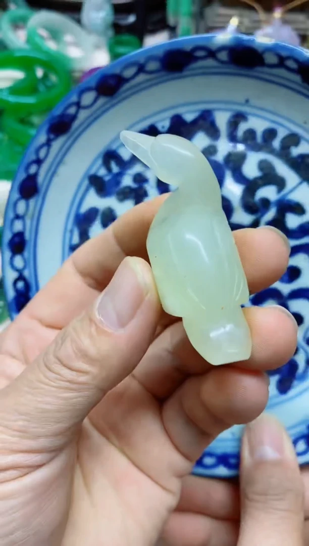 【闪购商品】12直播间的实时画面