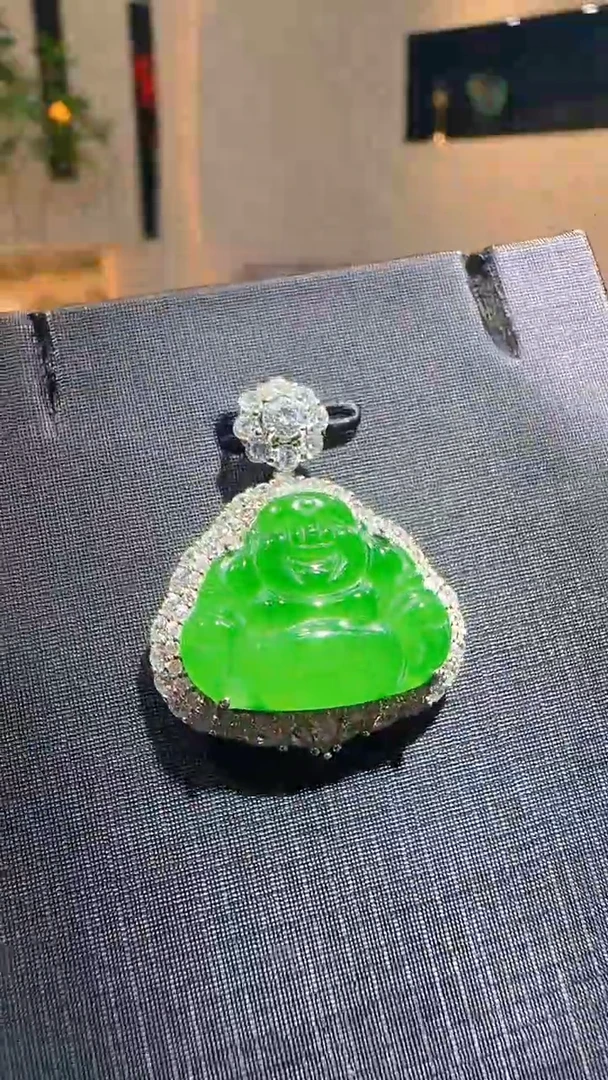 翡翠银S925镶嵌颈饰天然A货翡翠（多样性发货）