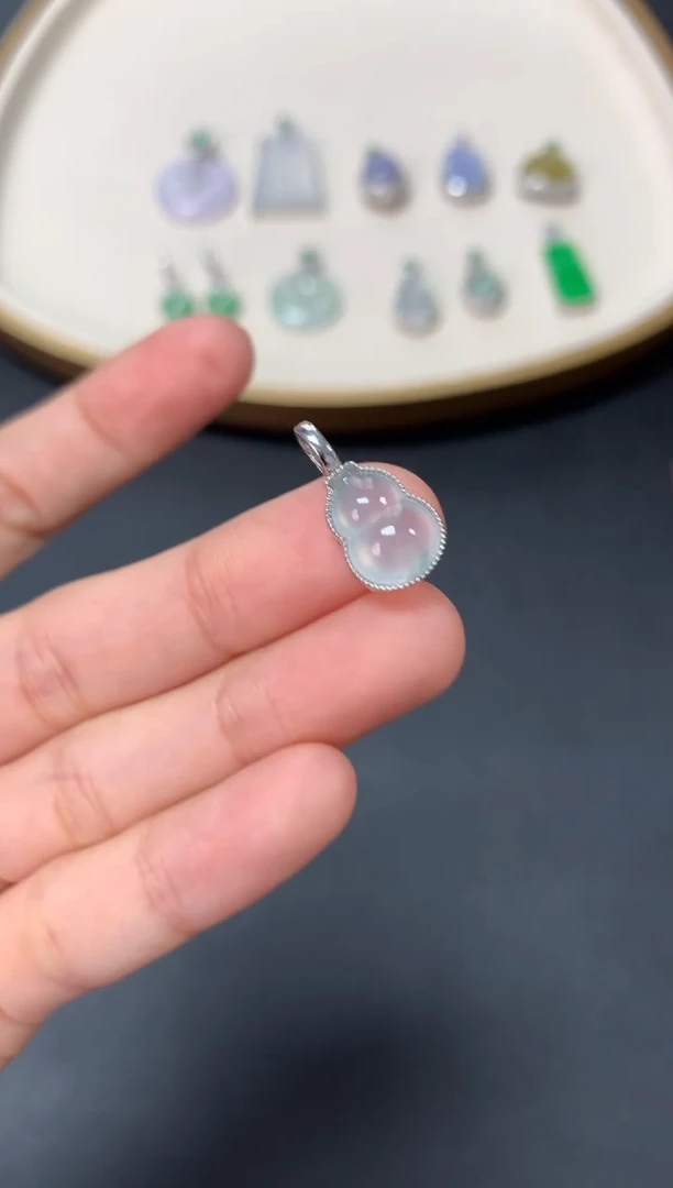 【闪购商品】翡翠吊坠(不含链)18K金镶嵌1280