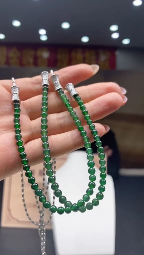 【闪购商品】翡翠颈饰未镶嵌多样性发货【只发一件】*q37
