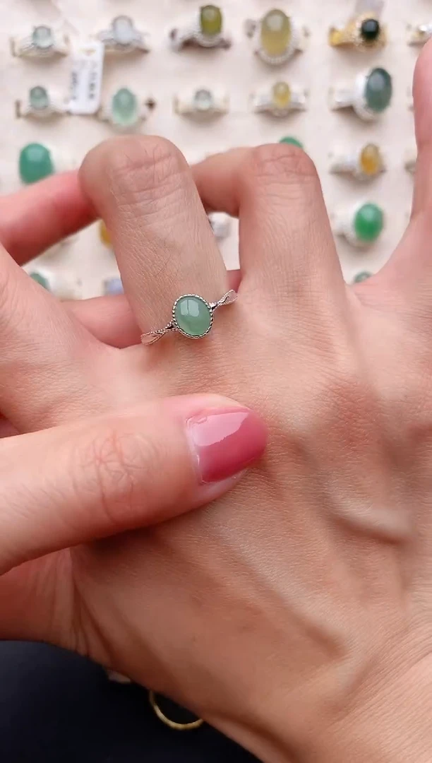 【闪购商品】翡翠戒指银S925镶嵌缅甸天然翡翠111   6-2