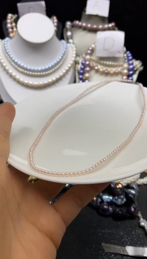 淡水珍珠未镶嵌颈饰多人