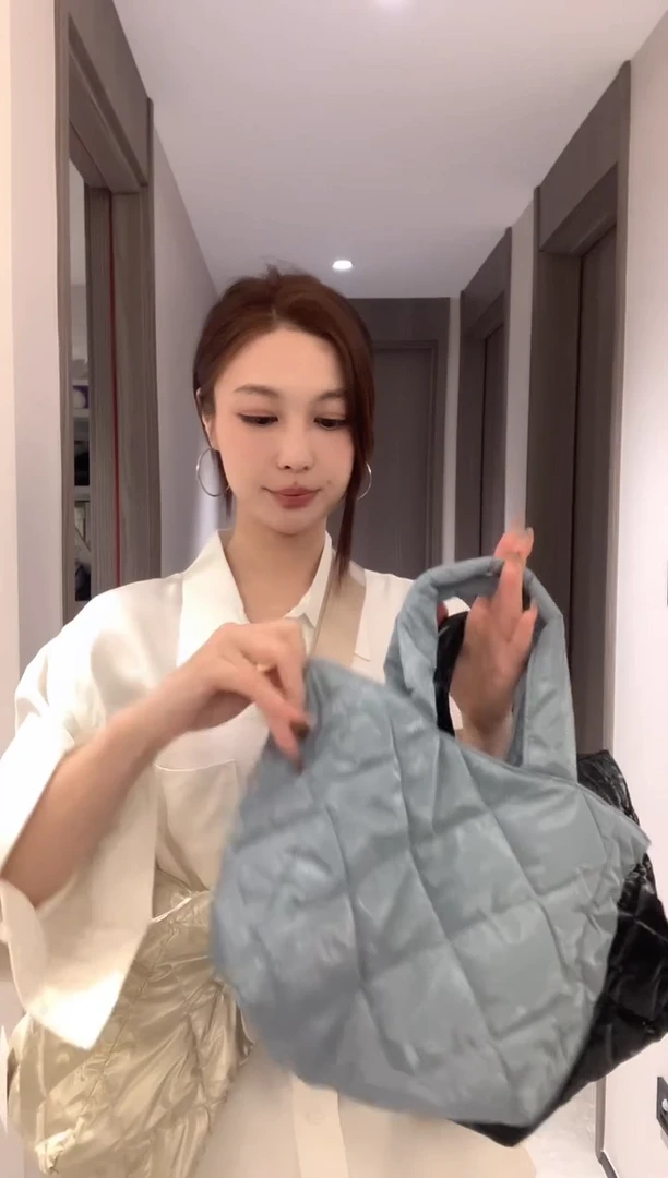 牛皮（革）福利包包一只NO退换