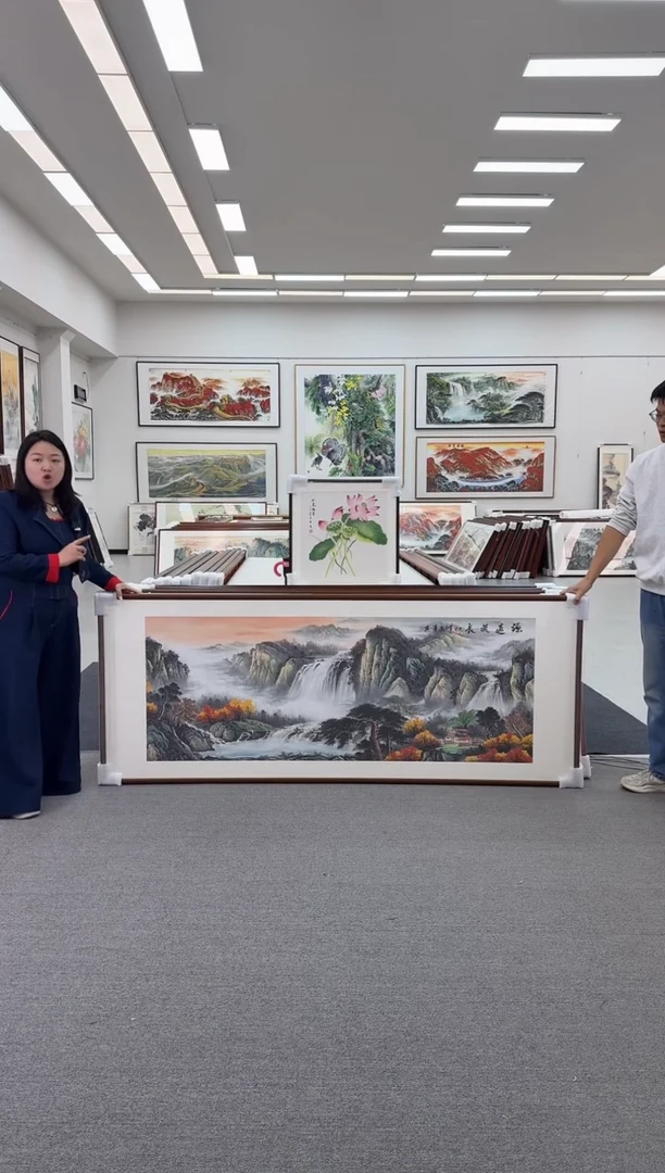 国画手绘219*88鸿运当头