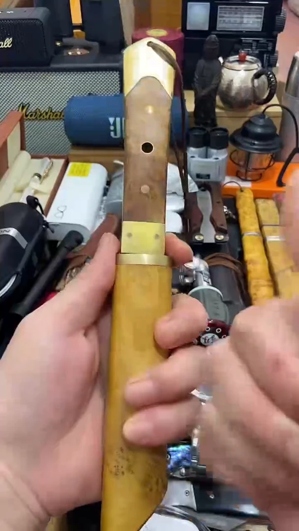 瓷片闪购商品  如图所示