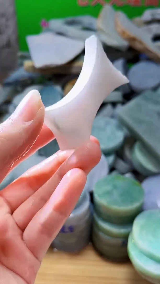 裸石翡翠天然翡翠A货古 南 087