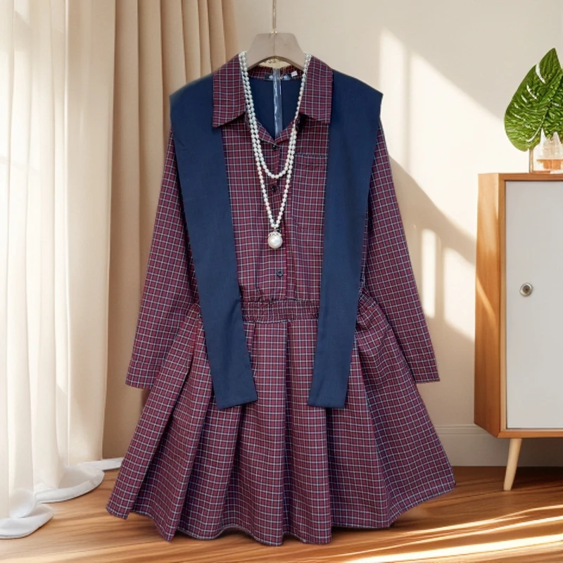 2025胖妹妹女装新款秋季韩版百搭宽松显瘦格子假两件披肩连衣裙潮