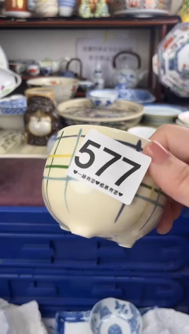 瓷片鲁*夫577.......