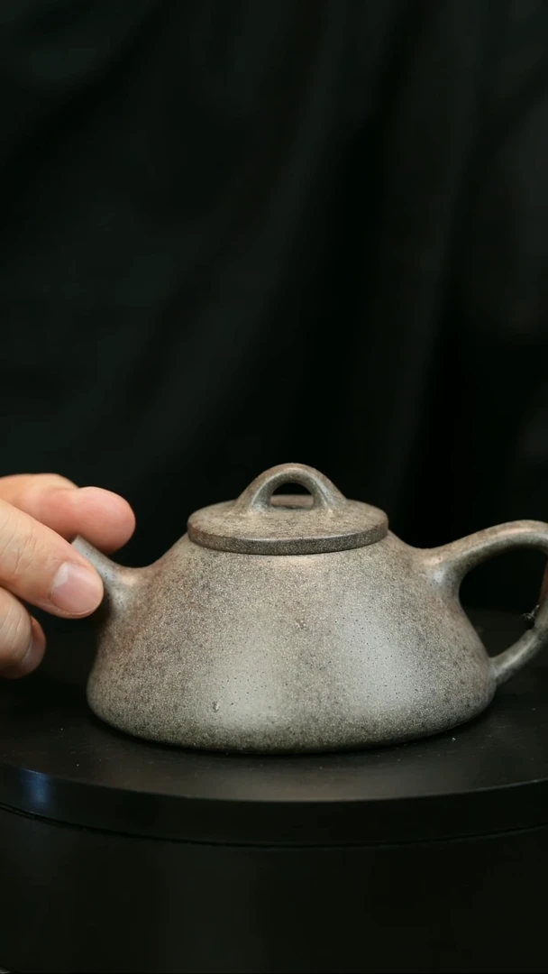 茶壶紫砂假**戏H1684周卓琴段泥水波子冶石瓢