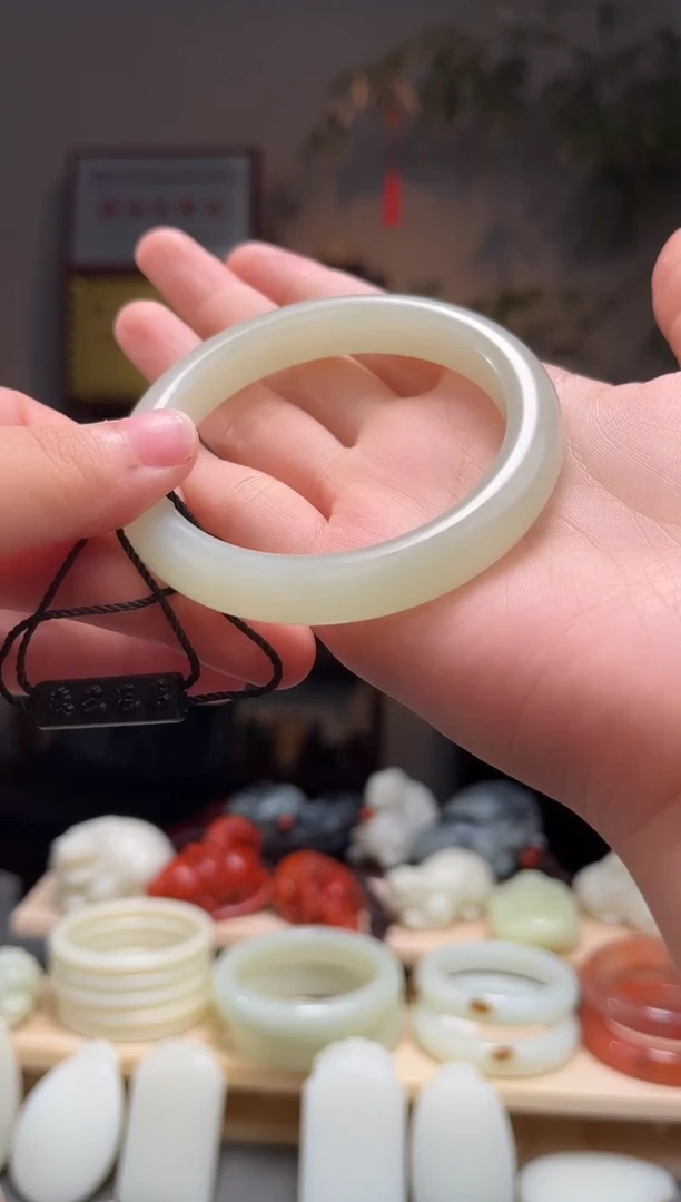 颈饰未镶嵌和田玉58