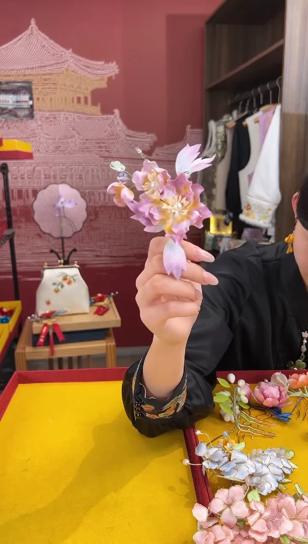 【闪购商品】刺绣非遗绒花（发饰）