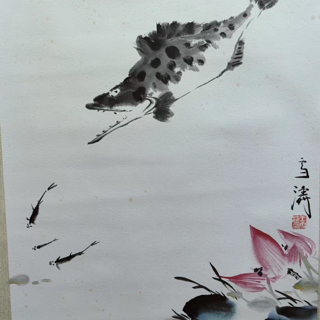 10_竖幅装轴荷花鸟国画作品