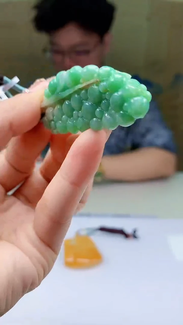 【闪购商品】定制翡翠未镶嵌4688ty-毛货挂件129