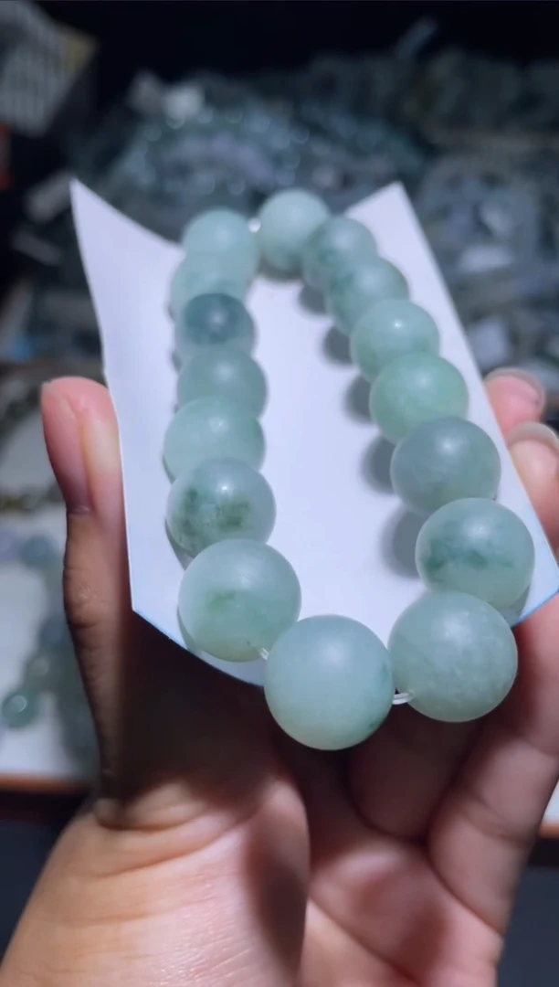 未镶嵌定制翡翠天然缅甸翡翠手串35