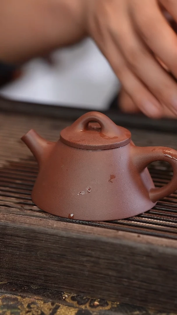 茶壶紫砂霸王石瓢 半手工 180cc