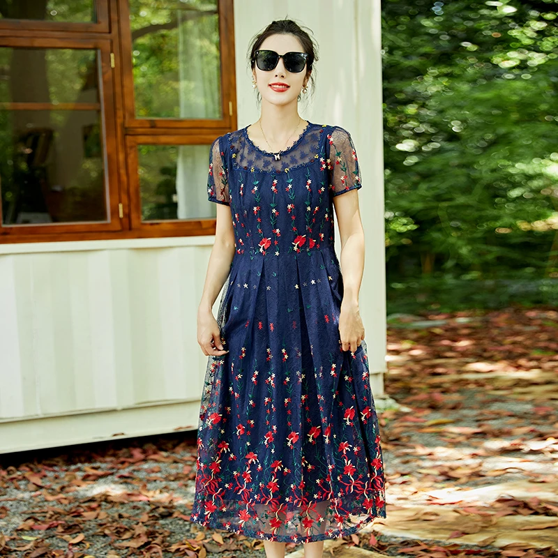 专柜品质重工网纱刺绣拼接连衣裙女2025年夏季新款时髦洋气长款裙