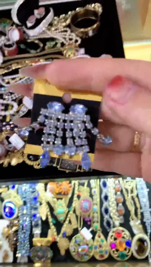 【闪购商品】瓷片楚楚中古珠宝甄选不退换