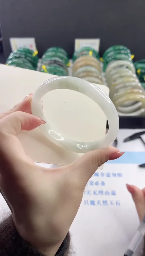 未镶嵌手镯石英质玉多样性发货V30-62