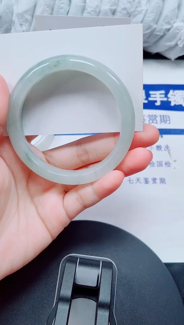 未镶嵌手镯石英质玉14-59/60