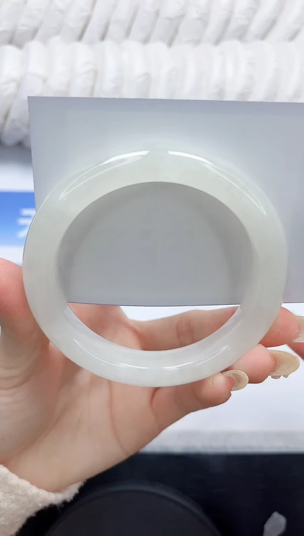 和田玉手镯未镶嵌114-59