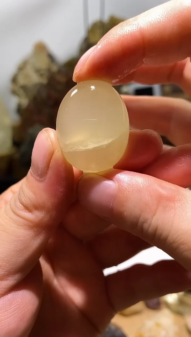 水晶珠宝半成品未镶嵌12号黄水晶滚石+符文印记