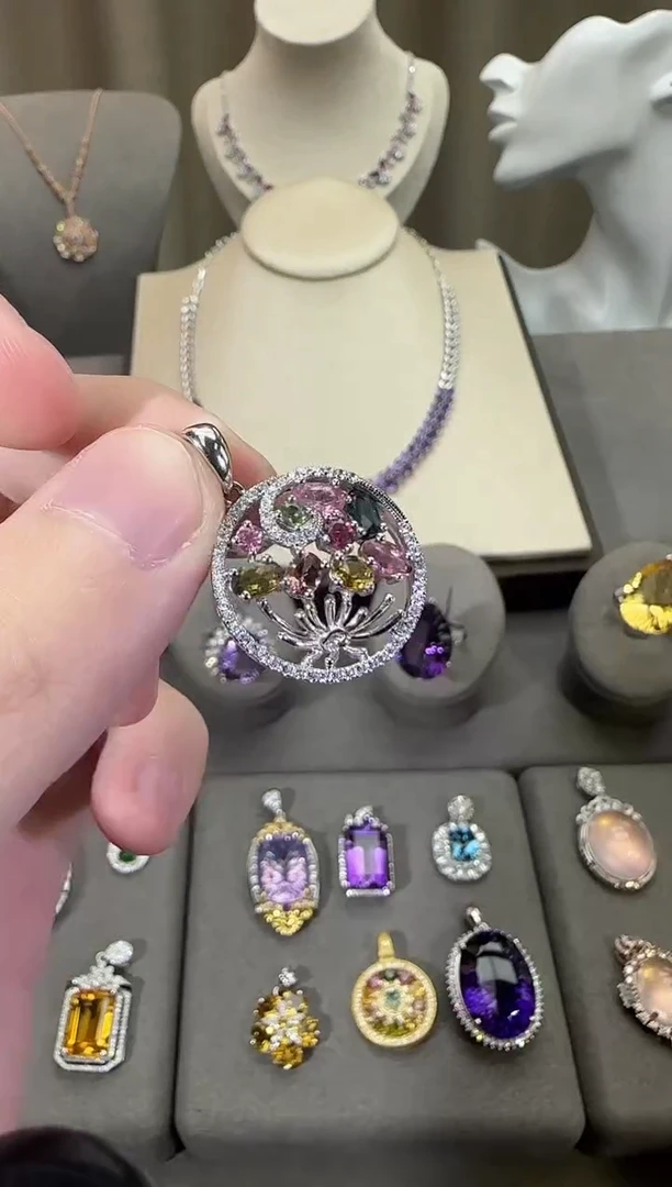 颈饰银S925镶嵌碧玺20mm吊坠设计款