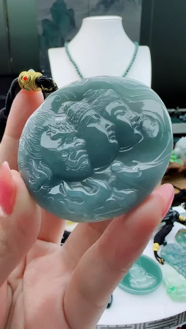 【闪购商品】翡翠颈饰未镶嵌多样性随机一件发货